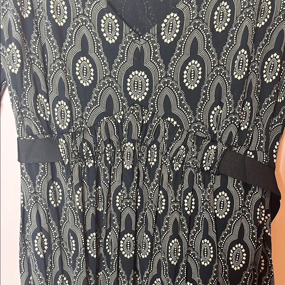 Loft Pattern Sheath Dress - Picture 2 of 3